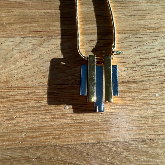 Vtg Avon Gold Tone Silver Tone Abstract Modernist Pendant Chain Necklace 20” - Picture 5 of 9